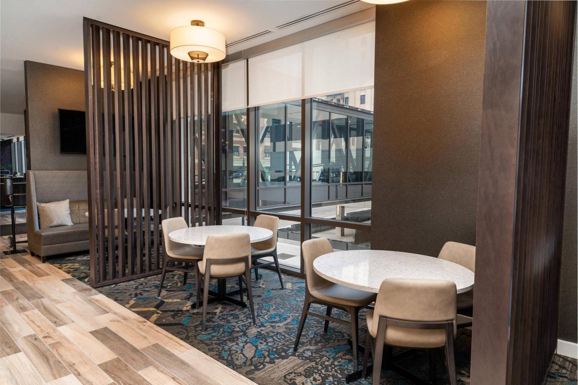 Residence Inn By Marriott Grand Rapids Downtown Buitenkant foto