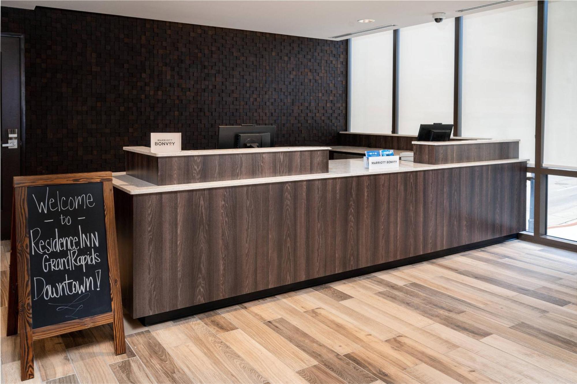 Residence Inn By Marriott Grand Rapids Downtown Buitenkant foto